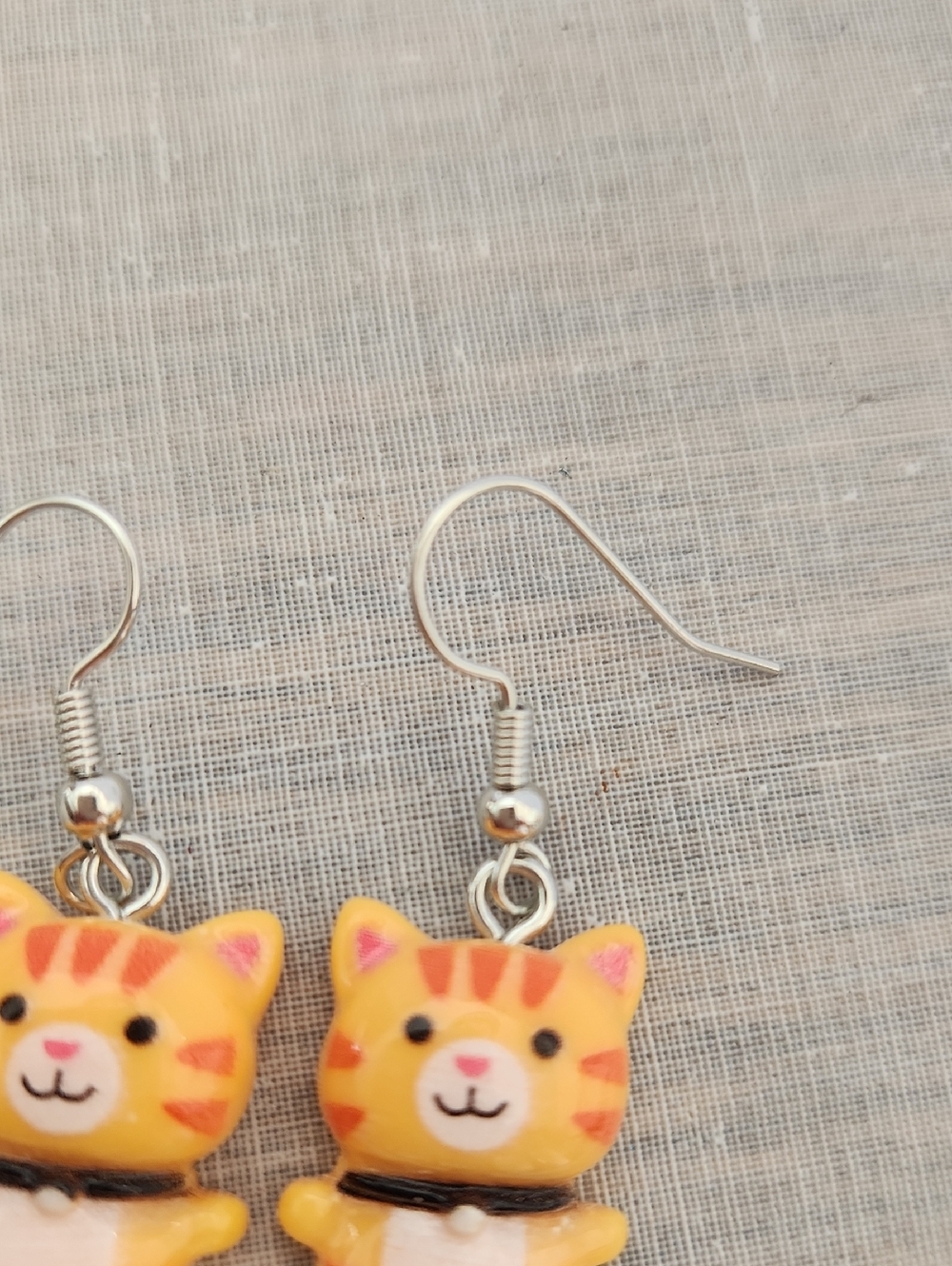 Orange Cat Dangle Earrings - Picture 6 of 7